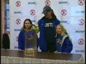 The World Series Trophy Comes to Hull