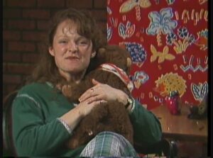 Snuggle Up w/Me – Judeth Van Hamm