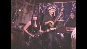 Lois Greco @ Daddy’s Third Set