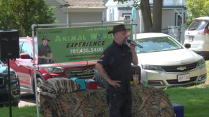 Hull Public Library Presents: Animal World Experience